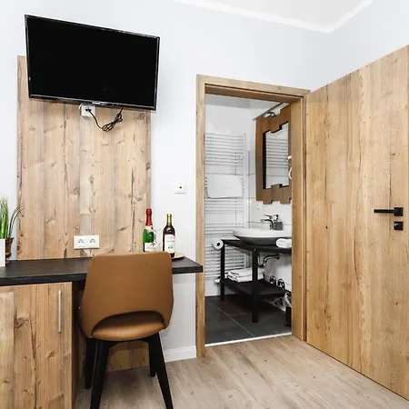 D & D Weserpension * Hassbergen