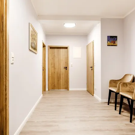 D & D Weserpension 招待所 Hassbergen