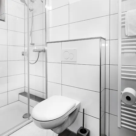 D & D Weserpension * Hassbergen